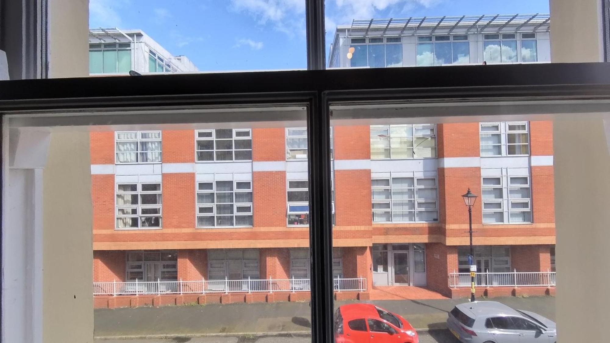 Group Bookings: Up To 30 Guests Across 5 Spacious Flats! Keyless Access Free Wifi & Parking Birmingham Exteriör bild