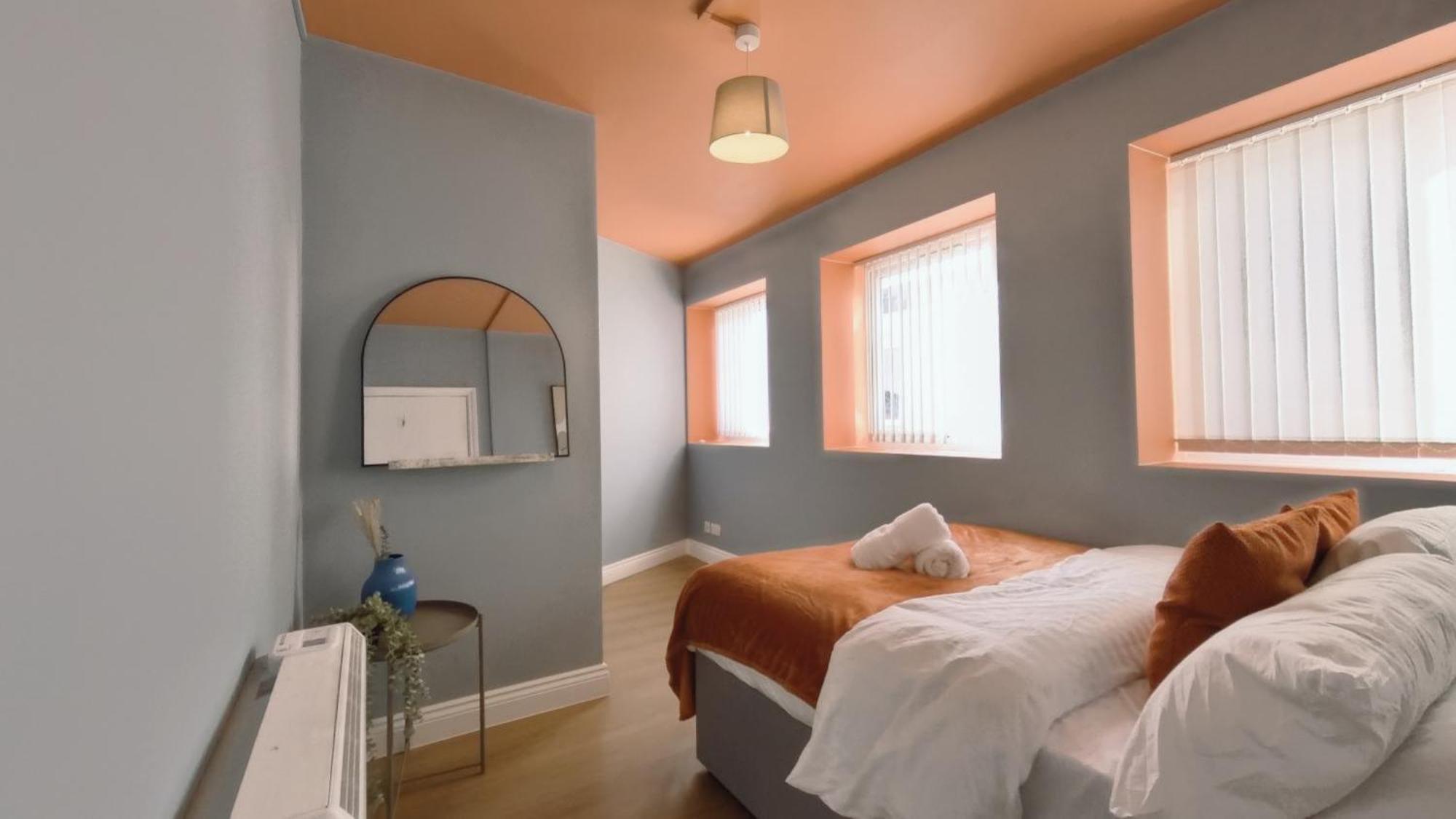 Group Bookings: Up To 30 Guests Across 5 Spacious Flats! Keyless Access Free Wifi & Parking Birmingham Exteriör bild