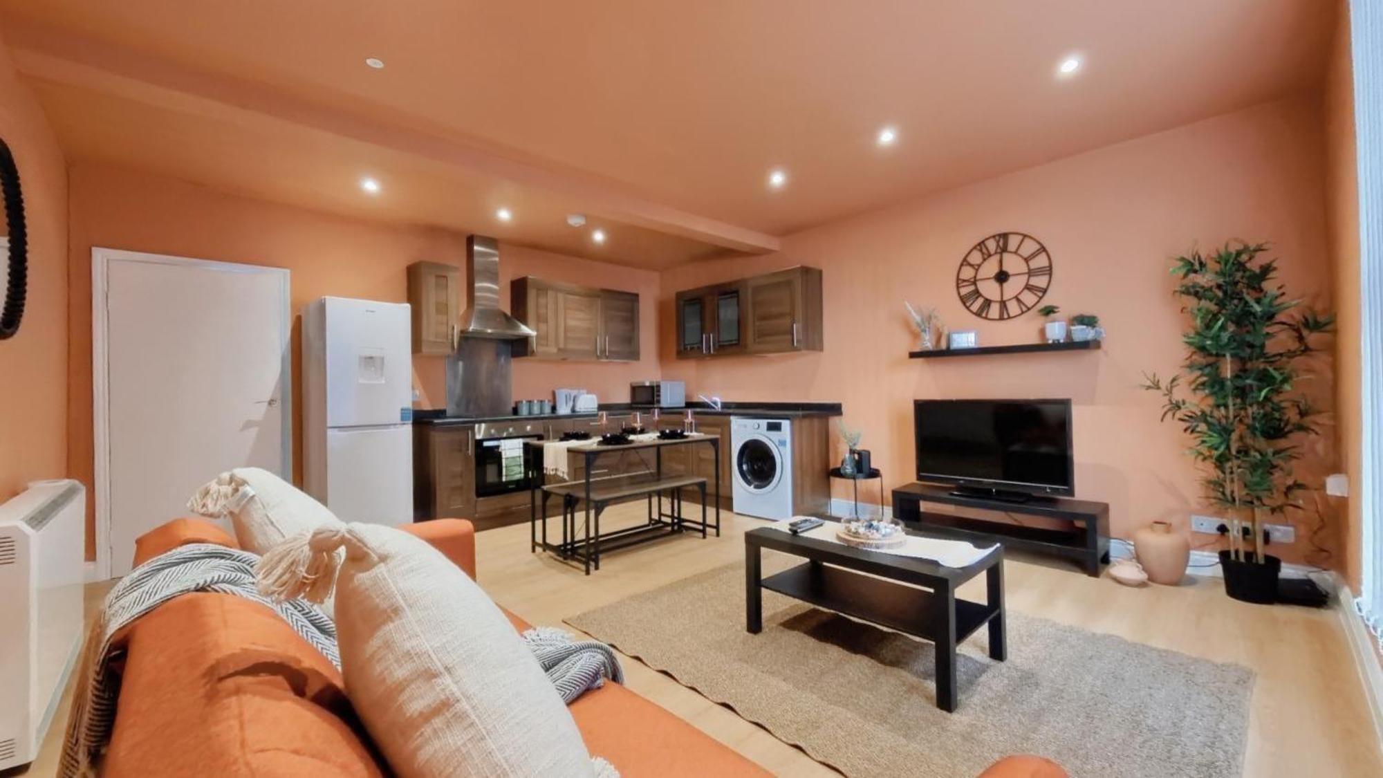 Group Bookings: Up To 30 Guests Across 5 Spacious Flats! Keyless Access Free Wifi & Parking Birmingham Exteriör bild