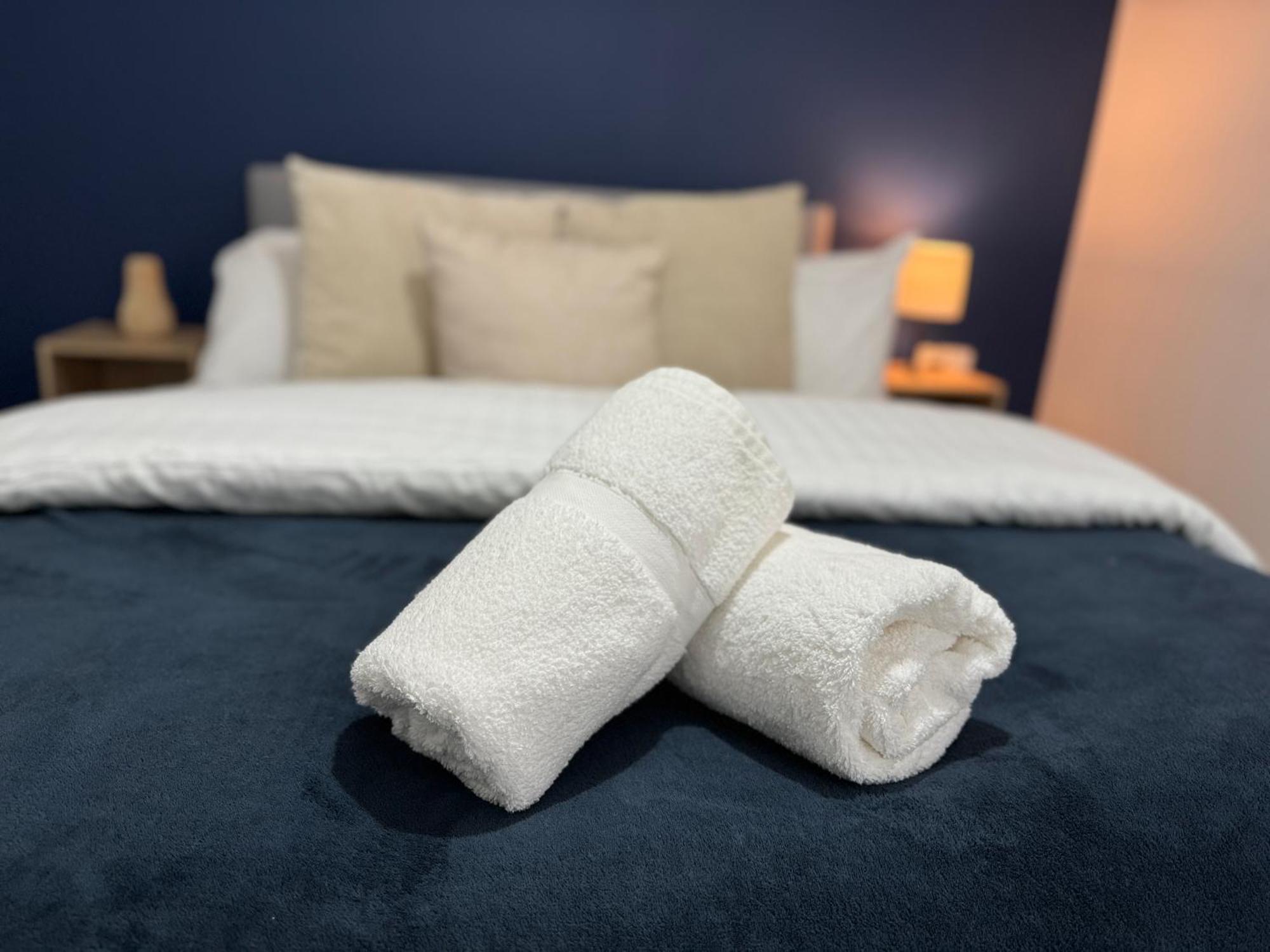 Group Bookings: Up To 30 Guests Across 5 Spacious Flats! Keyless Access Free Wifi & Parking Birmingham Exteriör bild