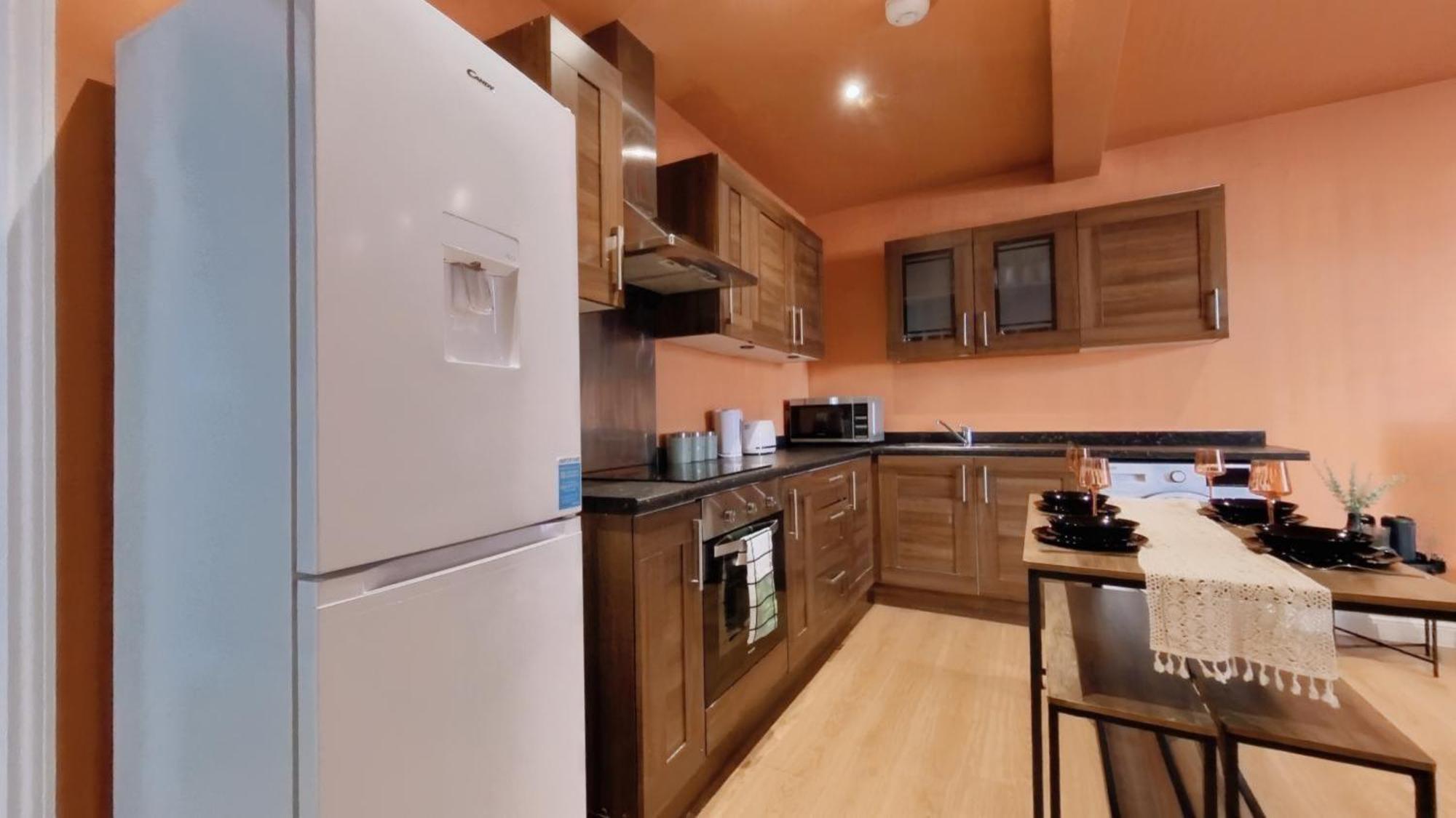 Group Bookings: Up To 30 Guests Across 5 Spacious Flats! Keyless Access Free Wifi & Parking Birmingham Exteriör bild